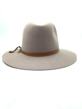 Lovely Bird Felt Brim Hat w/ Feather Accent